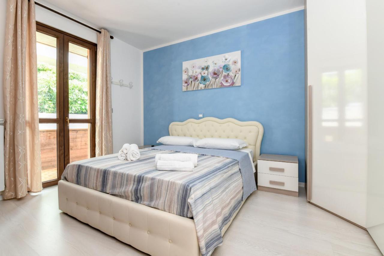 My Desenzano Holiday Apartment Desenzano del Garda Esterno foto