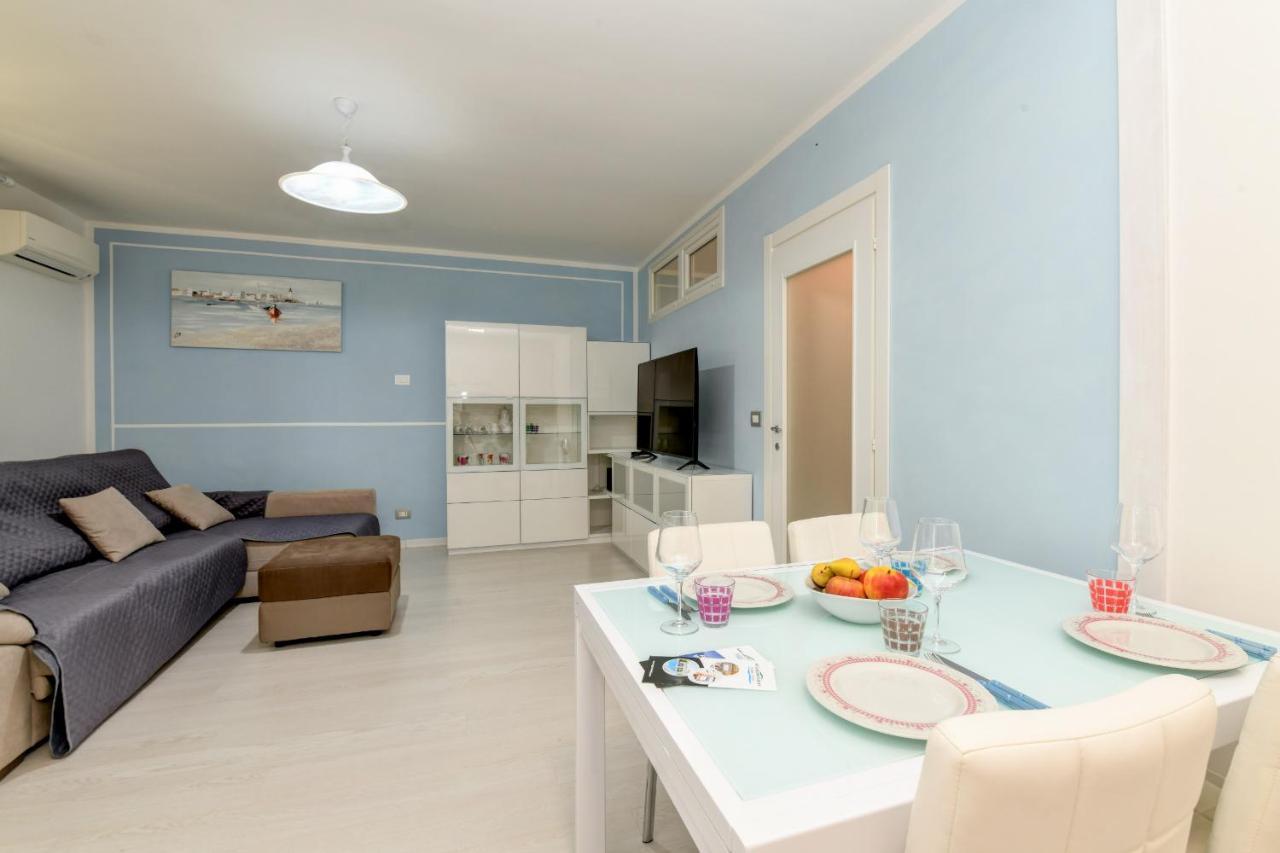 My Desenzano Holiday Apartment Desenzano del Garda Esterno foto
