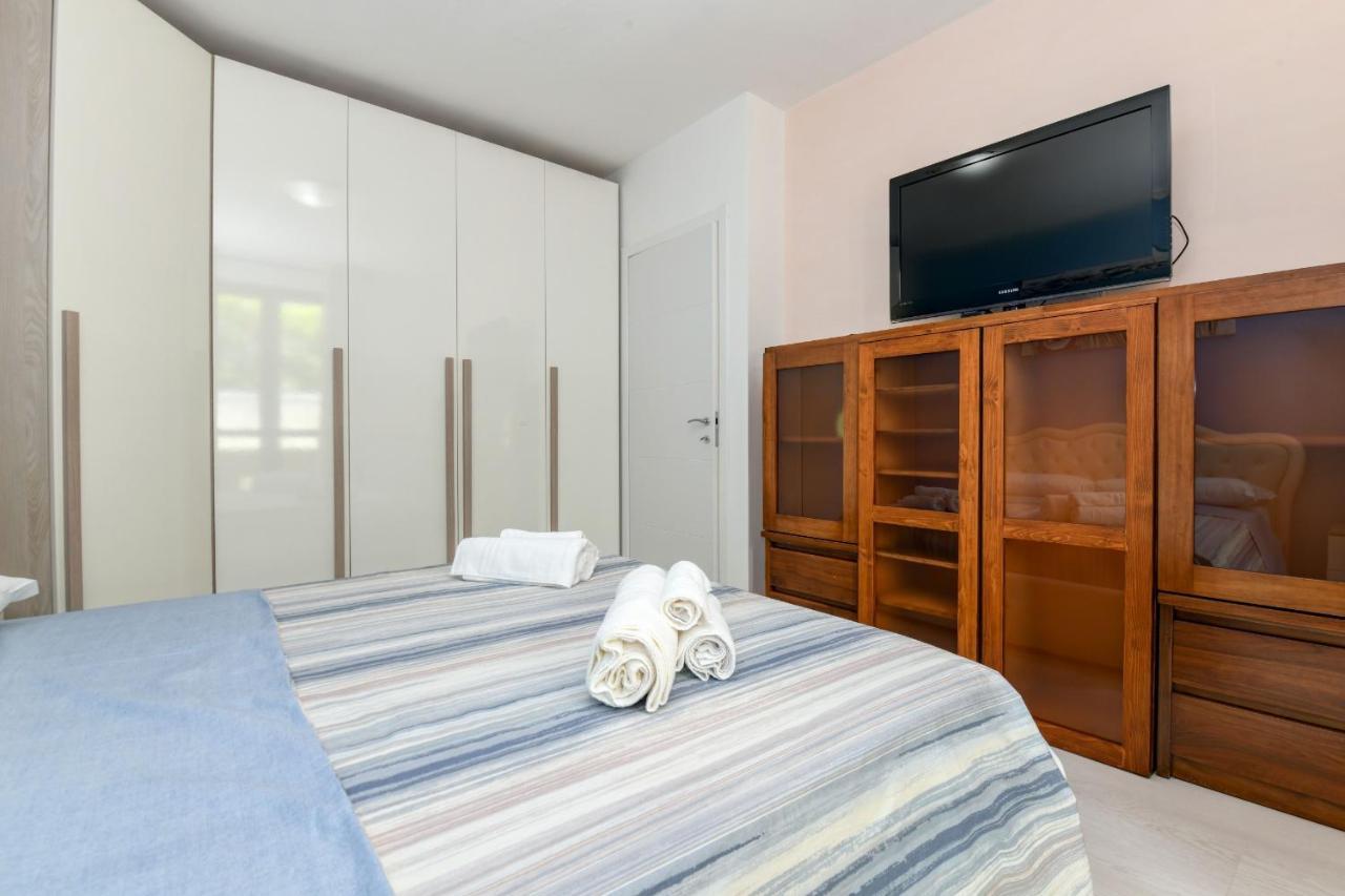 My Desenzano Holiday Apartment Desenzano del Garda Esterno foto